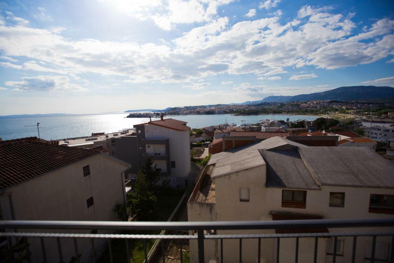 Luxury Apartments Mia Podstrana Bagian luar foto