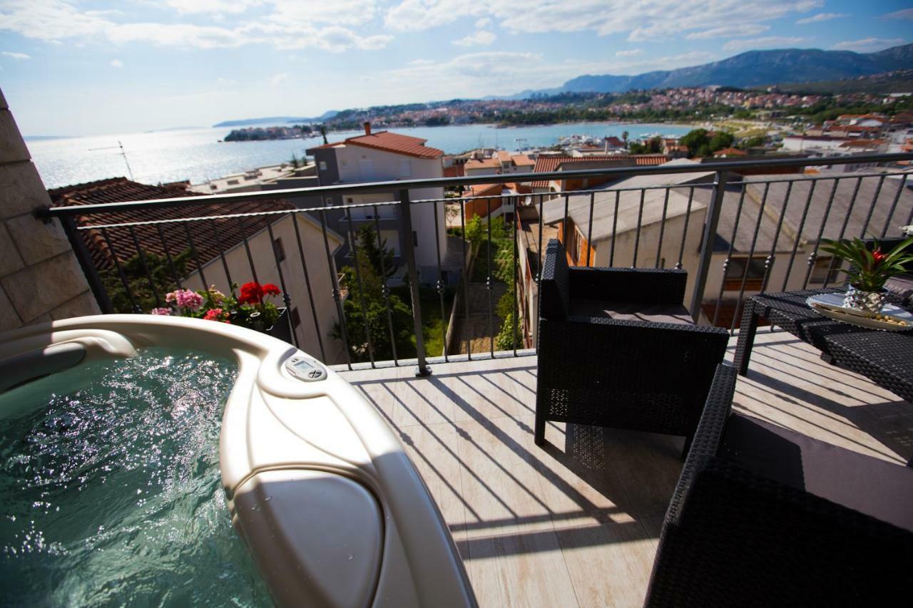 Luxury Apartments Mia Podstrana Bagian luar foto